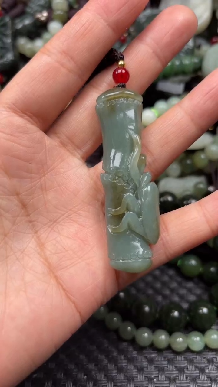 【闪购商品】和田玉颈饰未镶嵌.