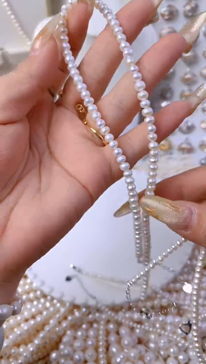 【闪购商品】淡水珍珠颈饰未镶嵌H13