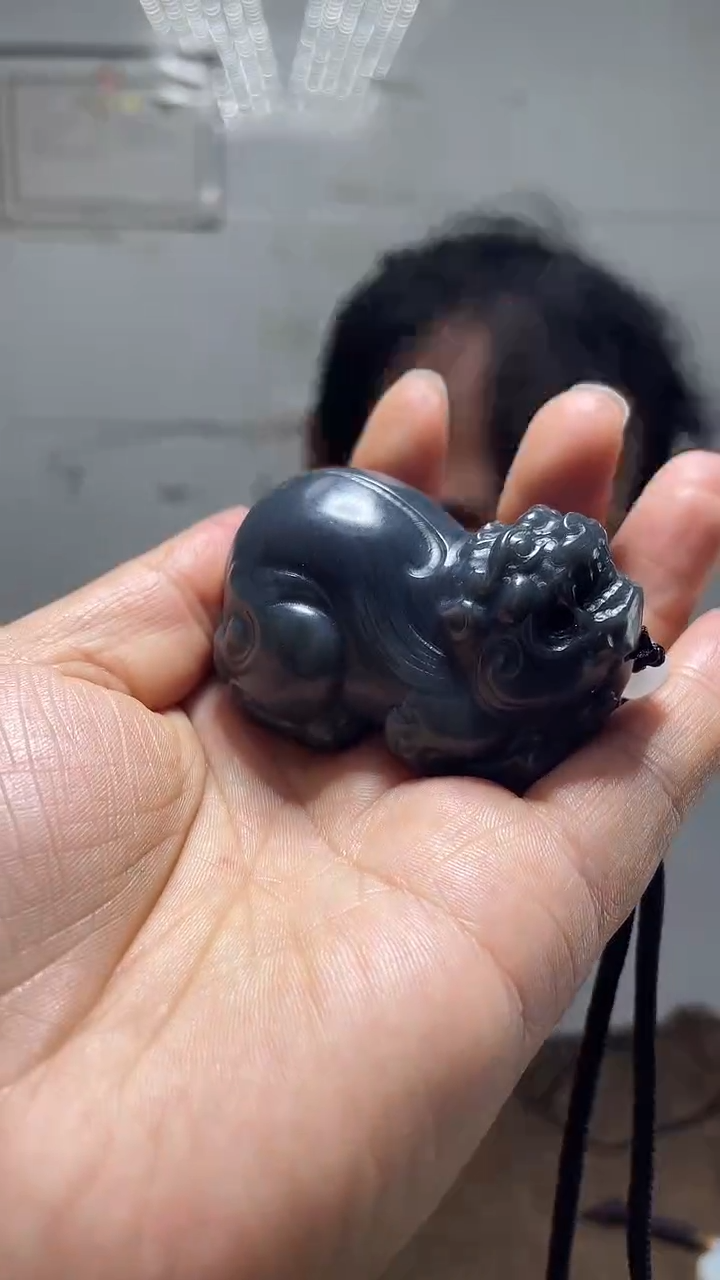 未镶嵌和田玉把件1