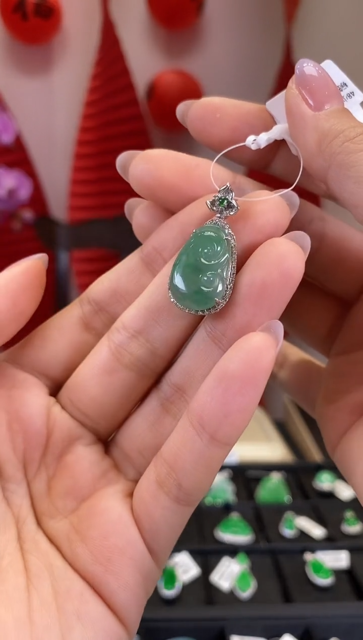 【闪购商品】翡翠颈饰18K金镶嵌D1019 如意 含运营费