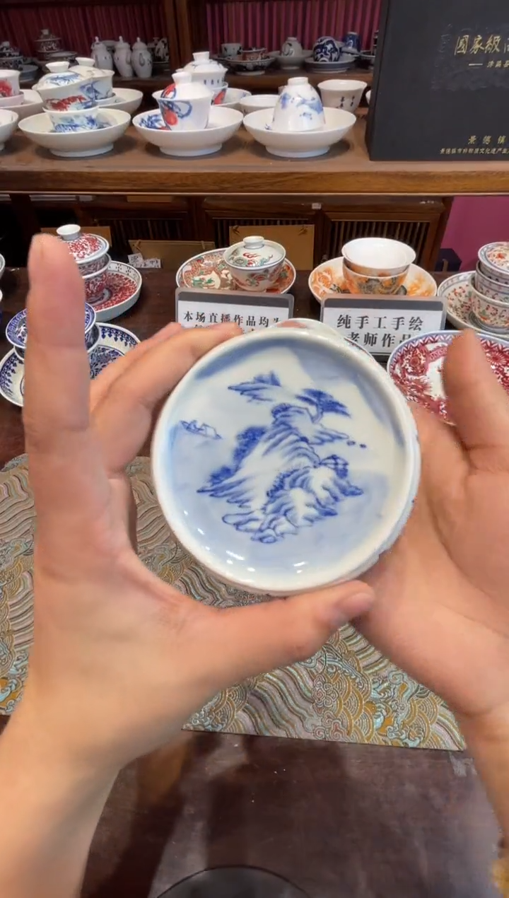 杯子瓷景德镇源头工厂生产，手工手绘