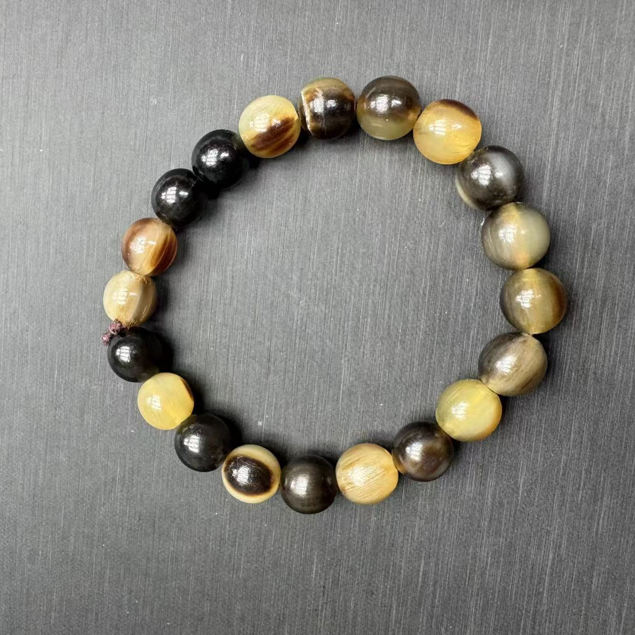  H591时尚精美手串