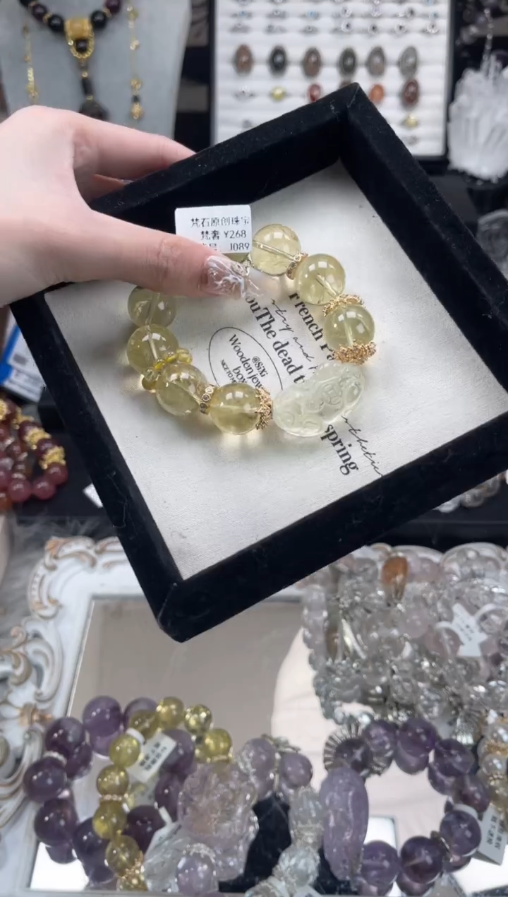 【闪购商品】水晶手链未镶嵌天然水晶 多样性发货