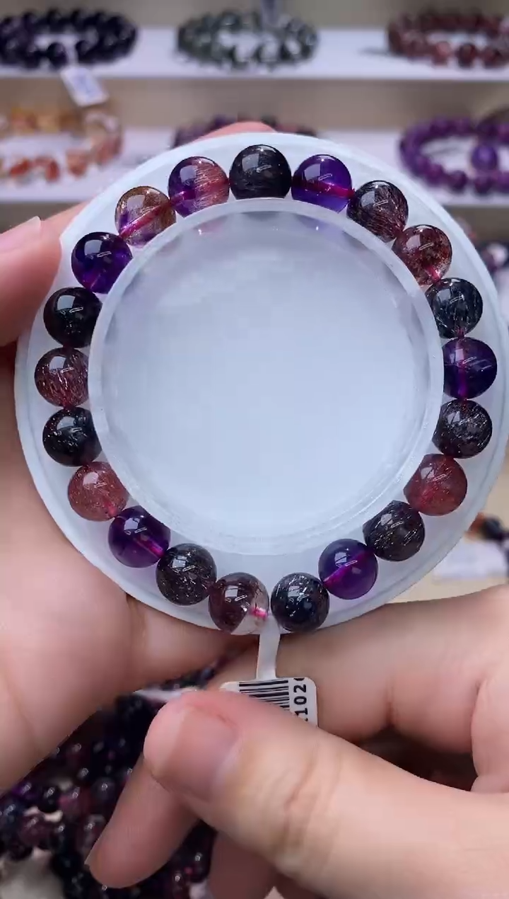 【闪购商品】水晶手链未镶嵌黑加仑超七单圈9m+