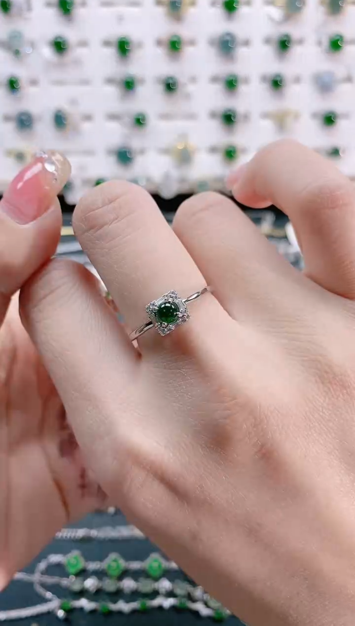 【闪购商品】翡翠戒指银S925镶嵌天然翡翠