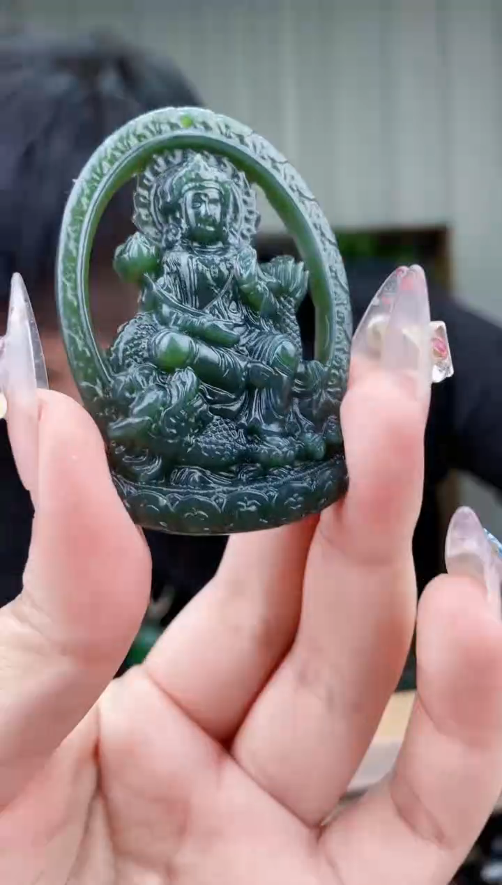 【闪购商品】和田玉挂件未镶嵌拍一发一，多样性发货！