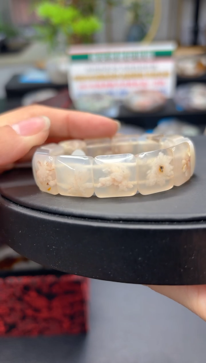 【闪购商品】石英质玉手链未镶嵌569