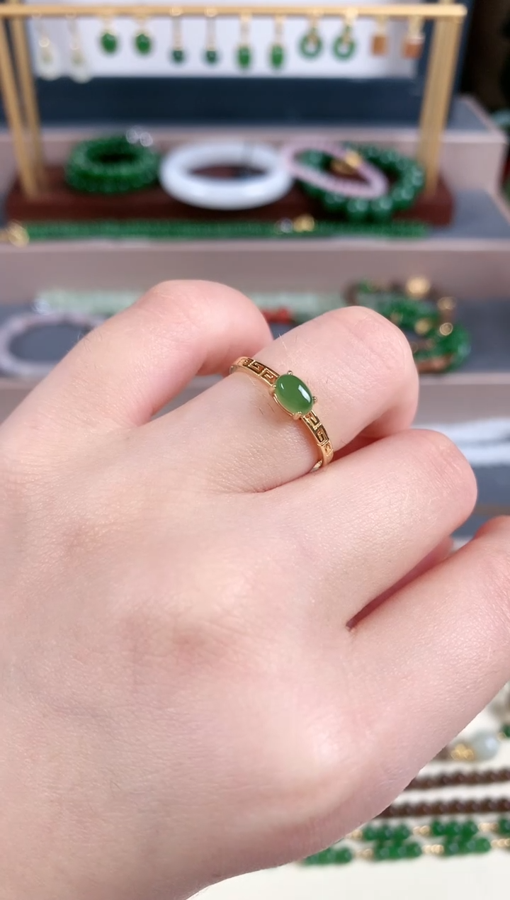 银S925镶嵌戒指和田玉1