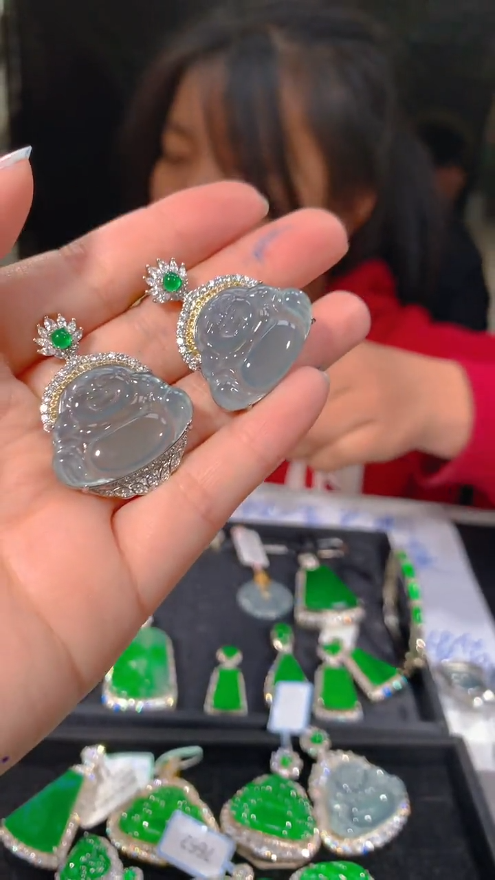 【闪购商品】定制翡翠未镶嵌69多样性发货（发其一）