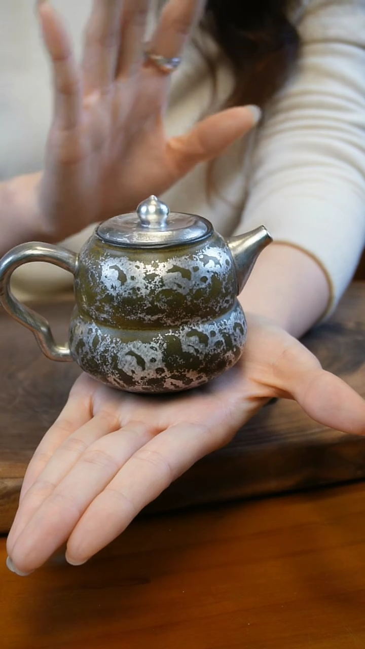 【闪购商品】Z04包银葫芦磨砂感老岩泥茶壶