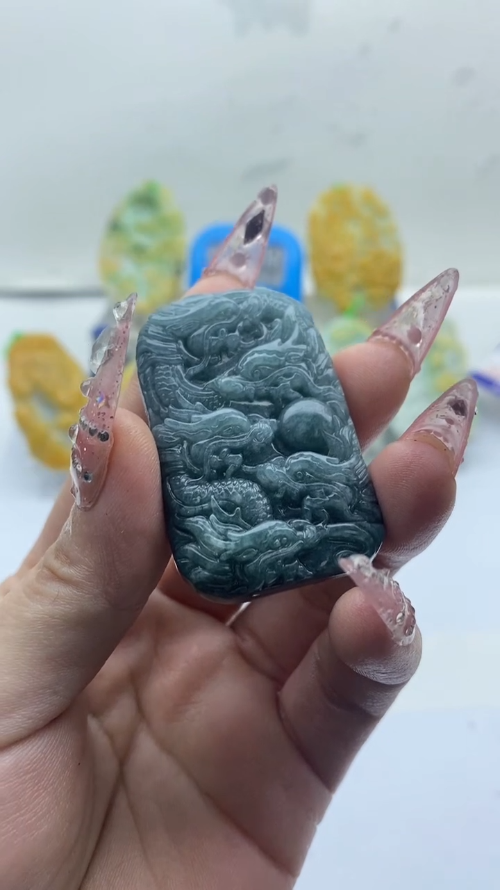 【闪购商品】翡翠颈饰未镶嵌挂件