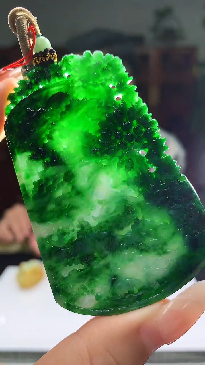 【闪购商品】定制翡翠未镶嵌1015xx-毛货挂件2