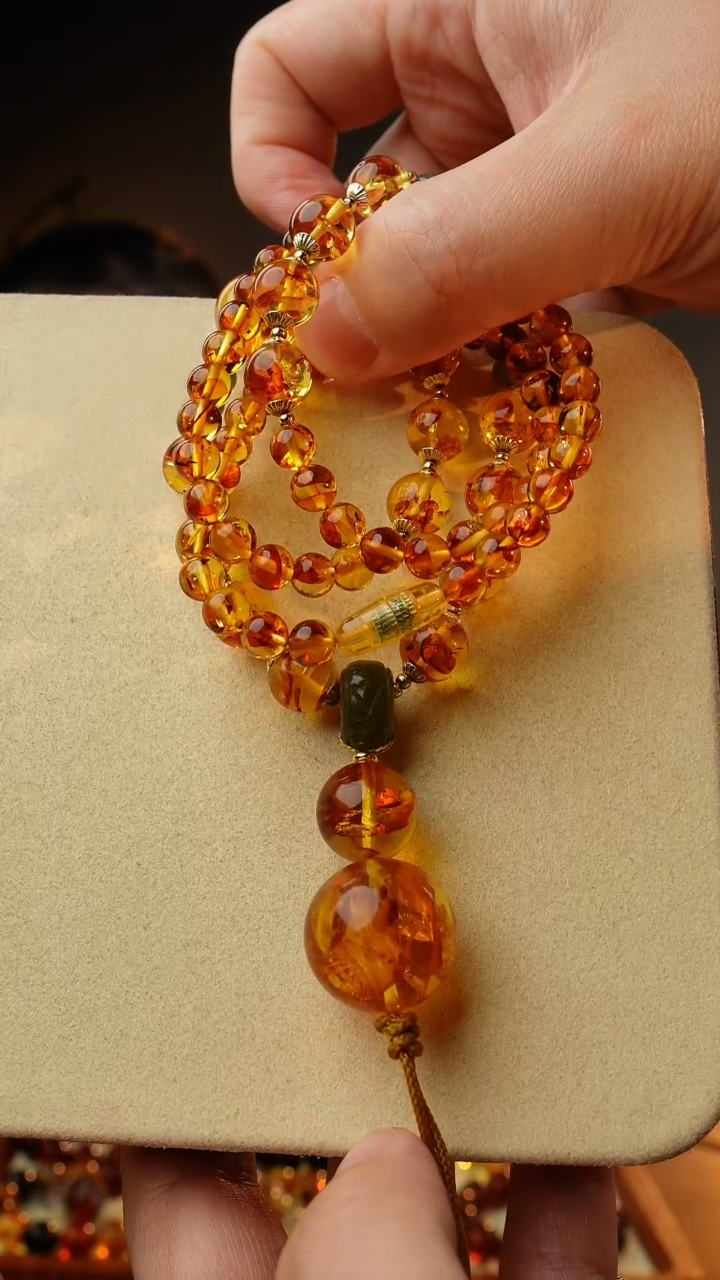 【闪购商品】琥珀裸石未镶嵌花珀葫芦链