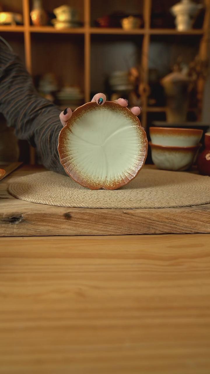 暖阳系列的6英寸银杏叶碟1个