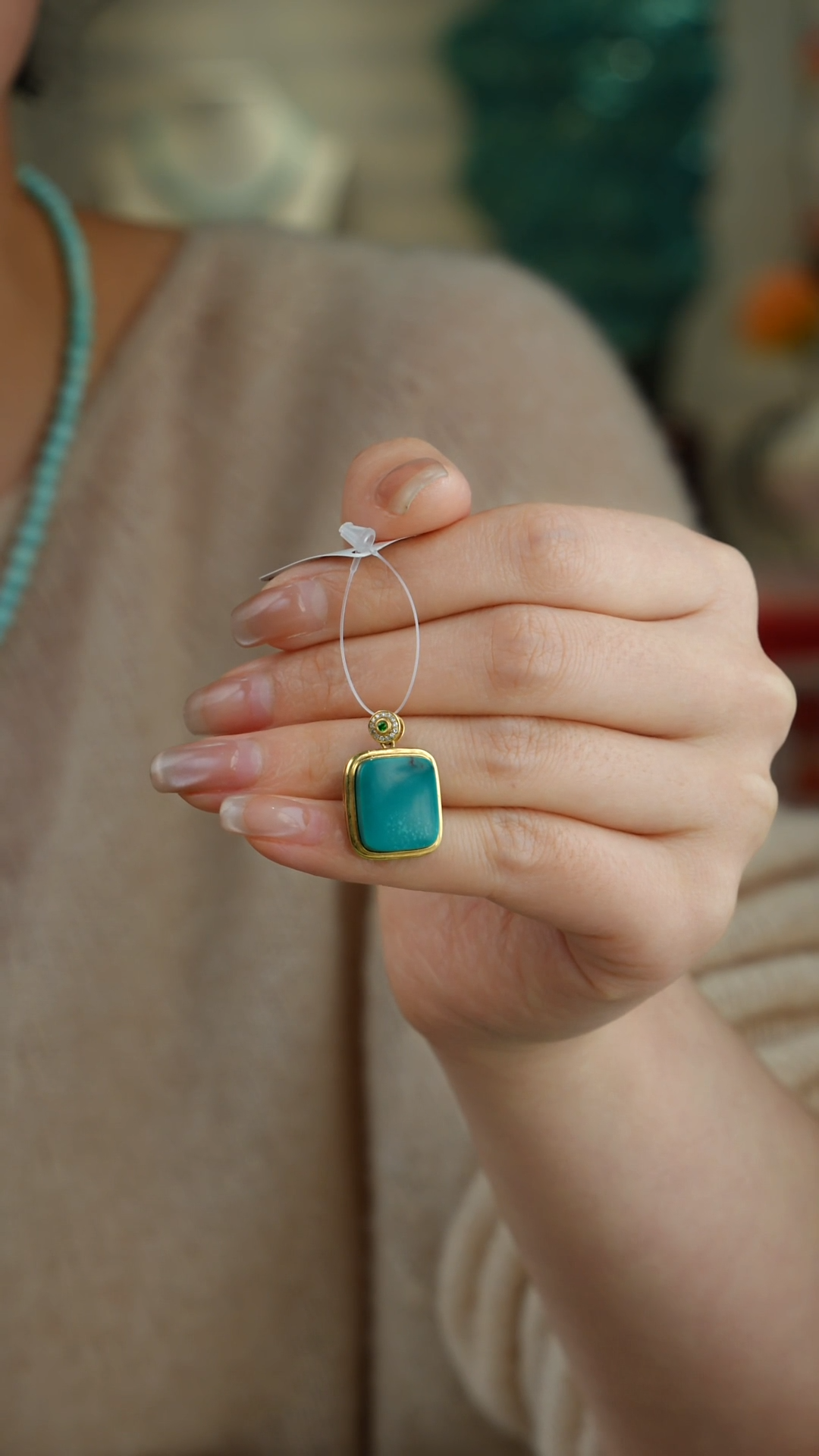 【闪购商品】绿松石吊坠(不含链)18K金镶嵌1