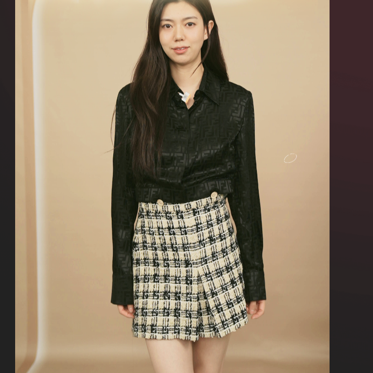95新 FENDI/芬迪 衬衣黑色42码/250909CYETL03