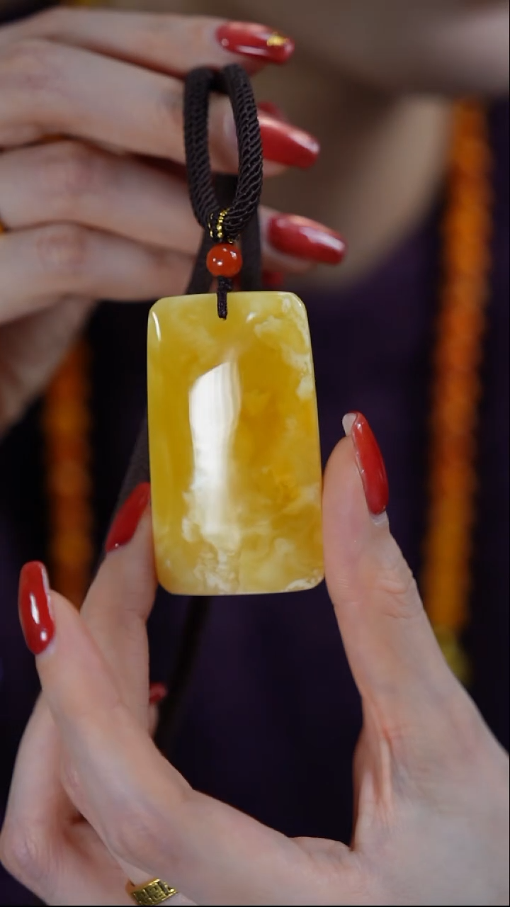 【闪购商品】琥珀颈饰未镶嵌蜜蜡无事牌吊坠