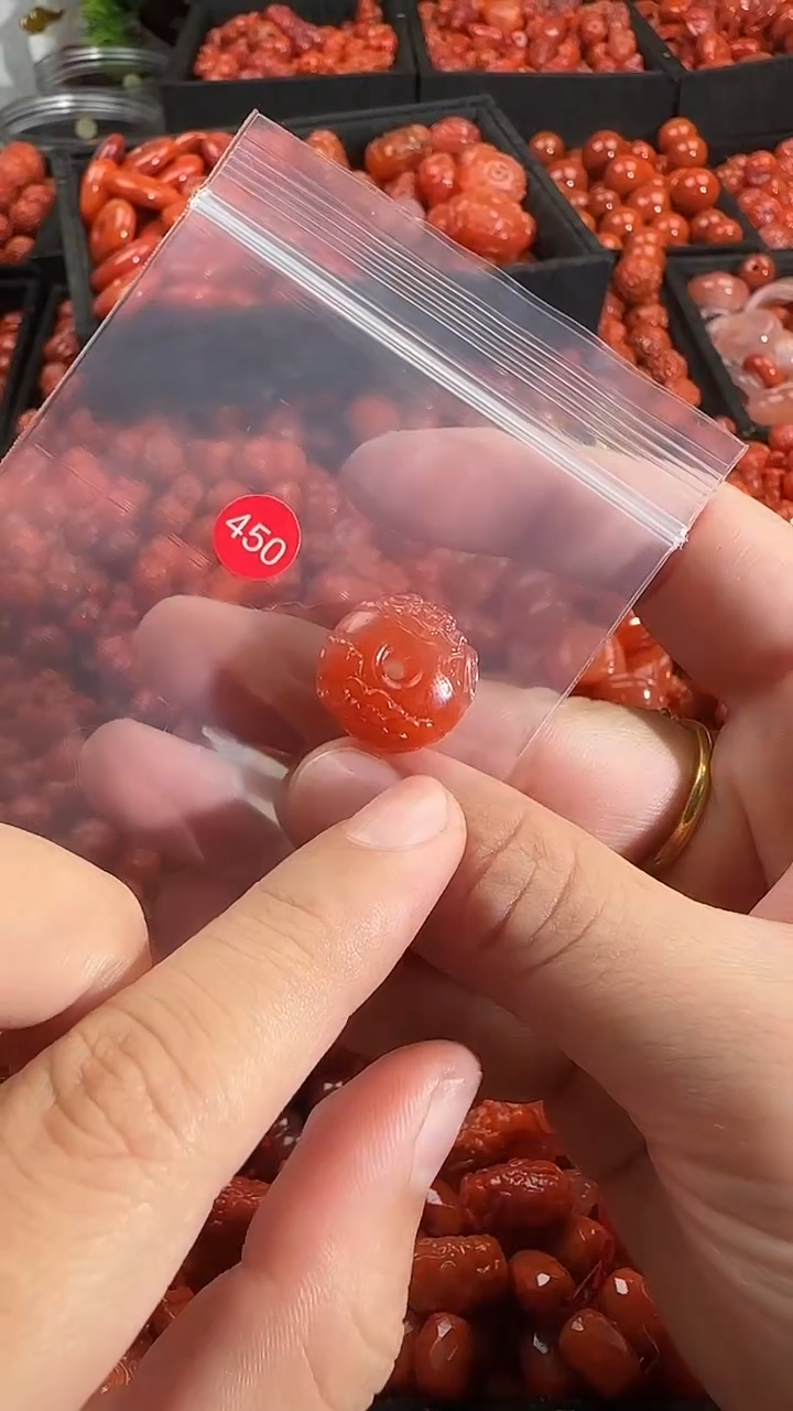 颈饰未镶嵌南红玛瑙11