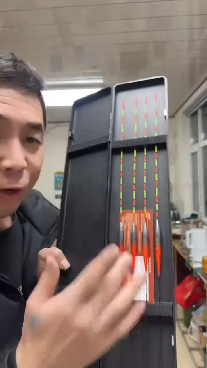 复合材质黑盒四肢票一盒