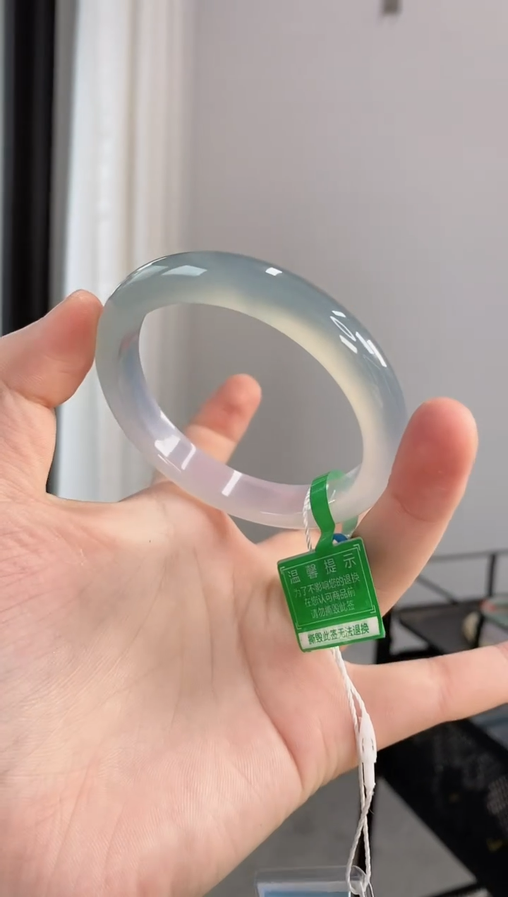 【闪购商品】玛瑙/玉髓手镯未镶嵌56圈