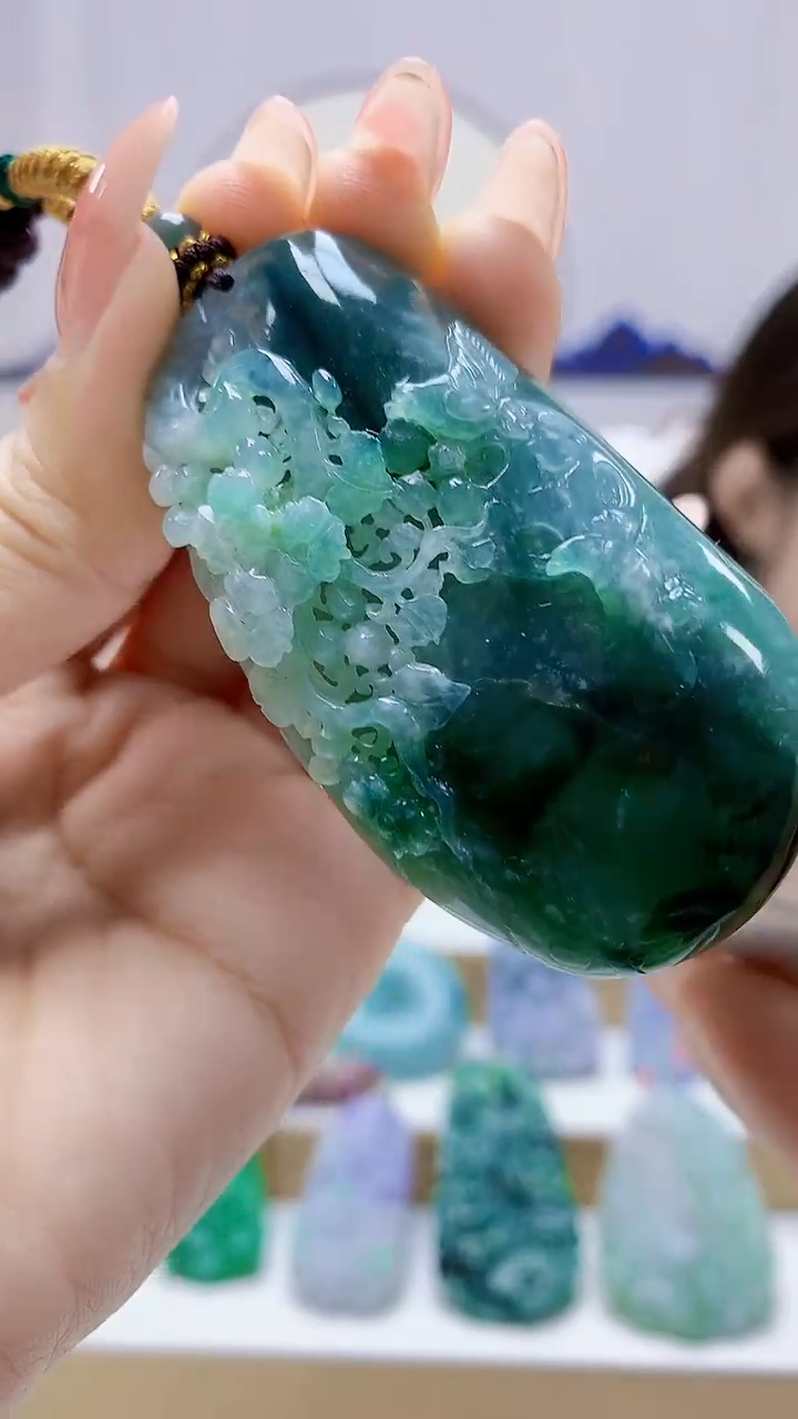 未镶嵌定制翡翠3099ty-毛货挂件153