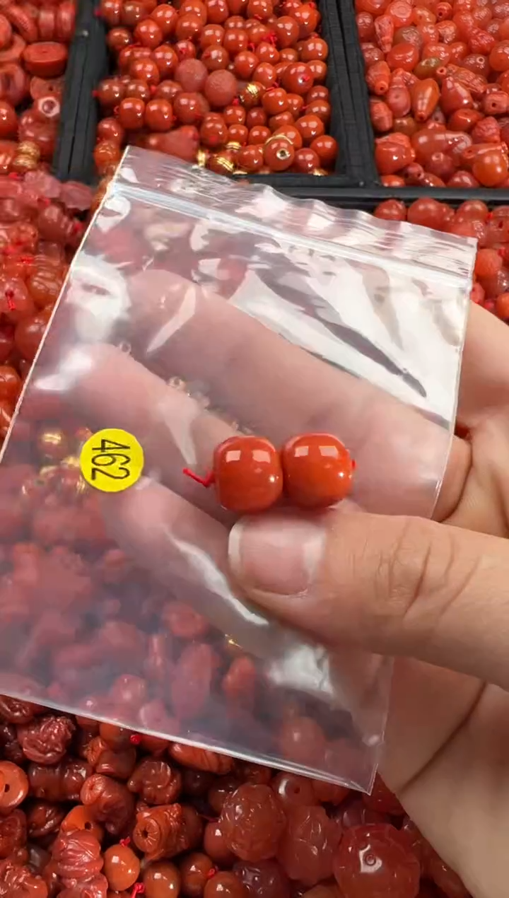 【闪购商品】南红玛瑙颈饰未镶嵌1
