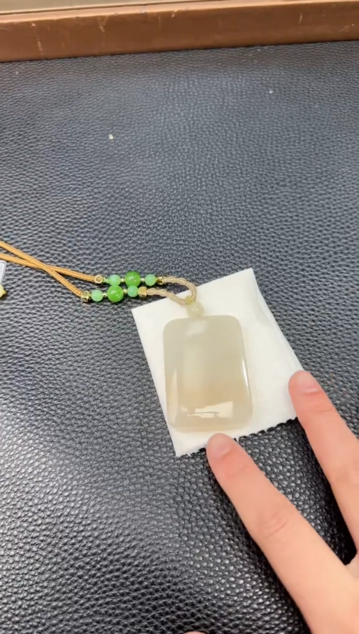 【闪购商品】和田玉.未镶嵌藕粉无事牌