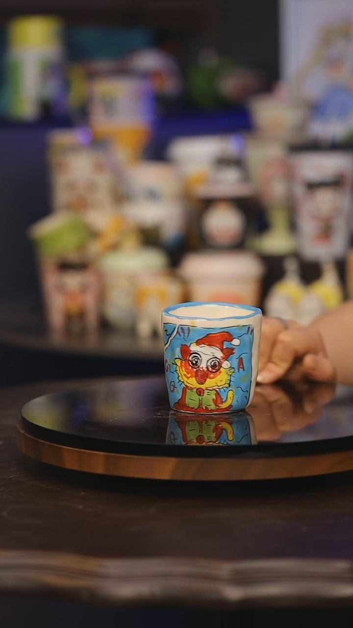 【闪购商品】摆件景德镇釉下彩绘设计师款式陶瓷