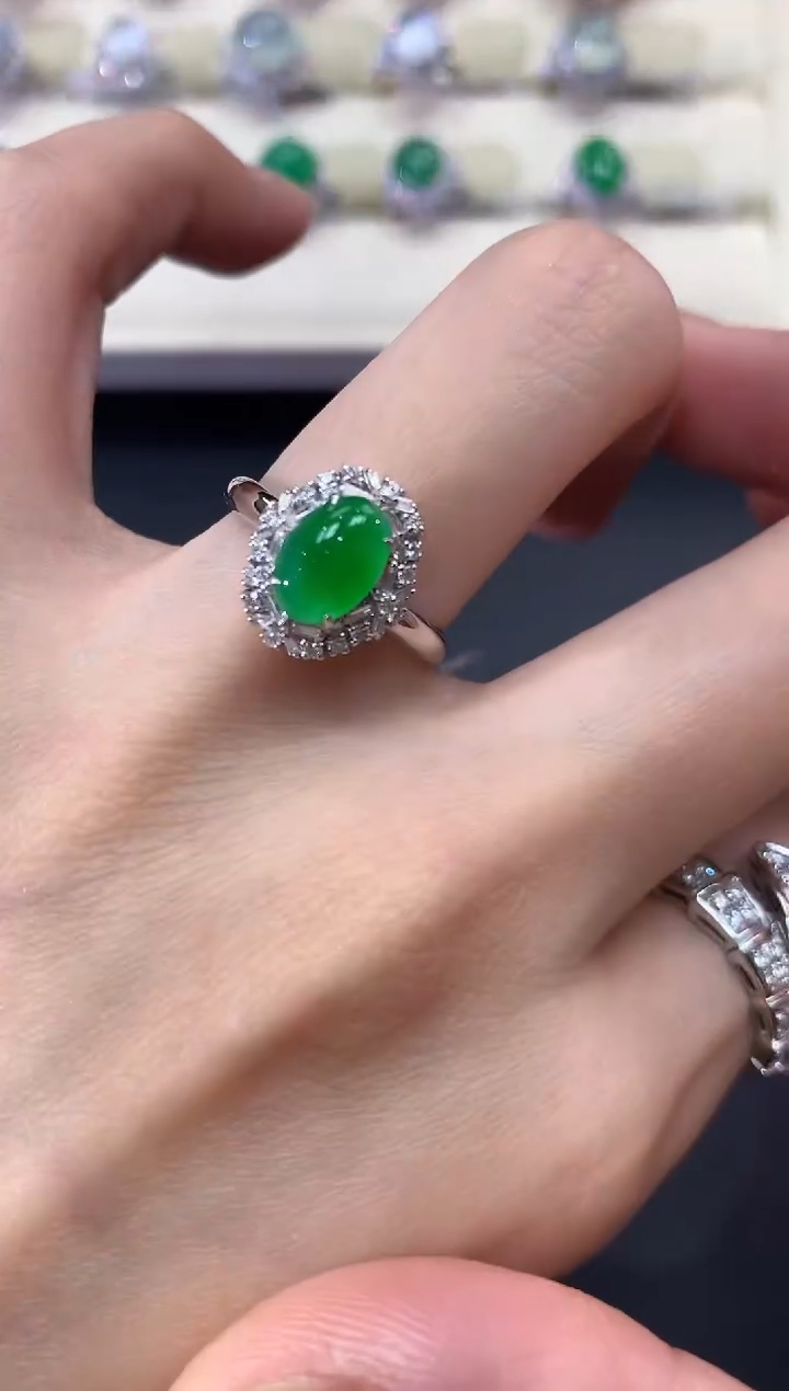 【闪购商品】翡翠戒指18K金镶嵌a106        