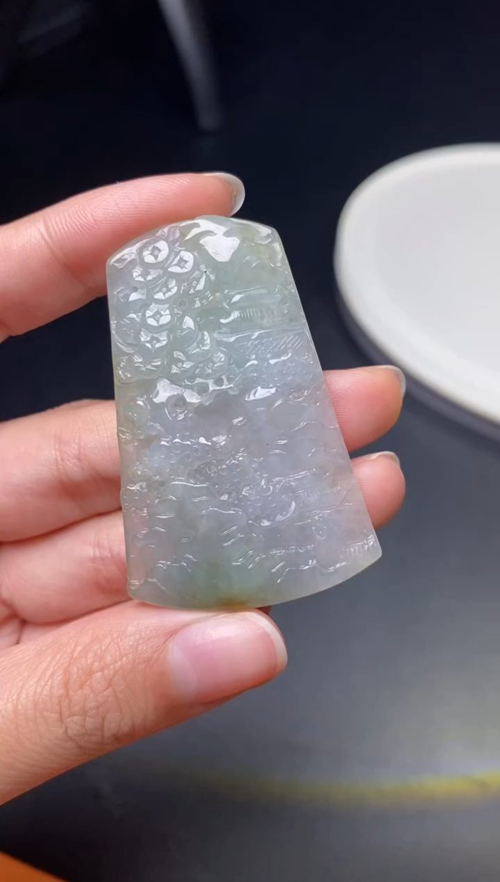 【闪购商品】翡翠颈饰未镶嵌翡翠