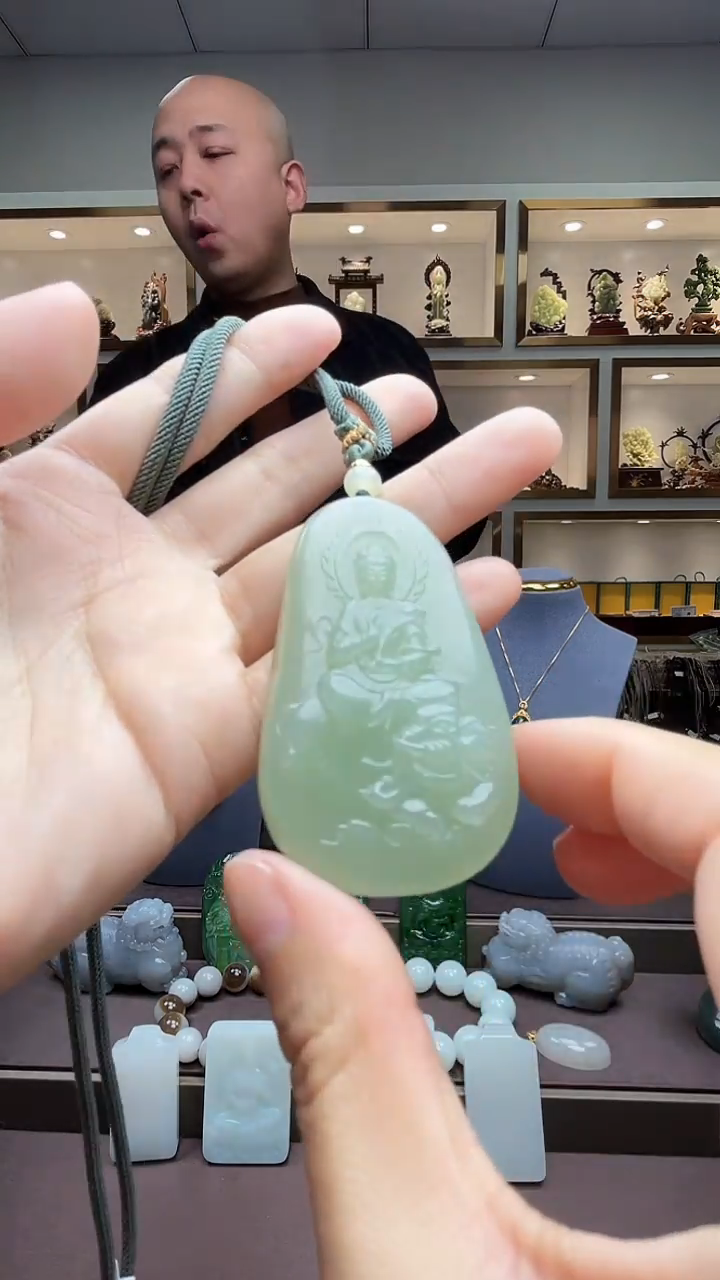 【闪购商品】和田玉颈饰未镶嵌苏