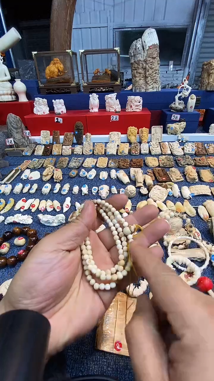 泥塑小把玩件摆件05