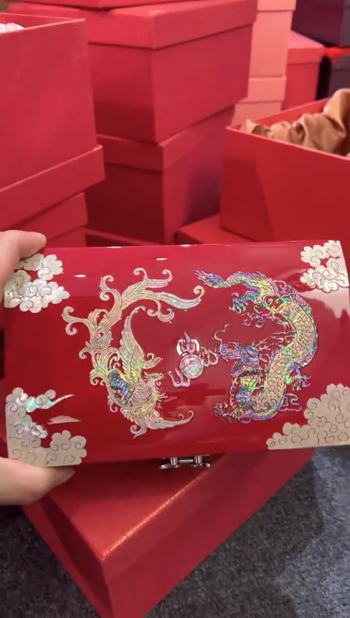 【闪购商品】微瑕绒布底弘贝雅螺钿漆器文化馆