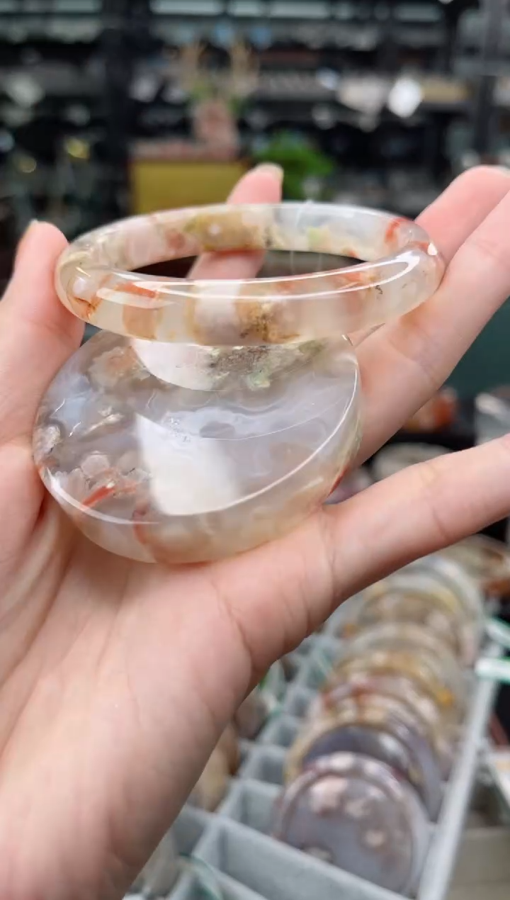 【闪购商品】石英质玉手镯未镶嵌59圈口（赠品镯心）3656279