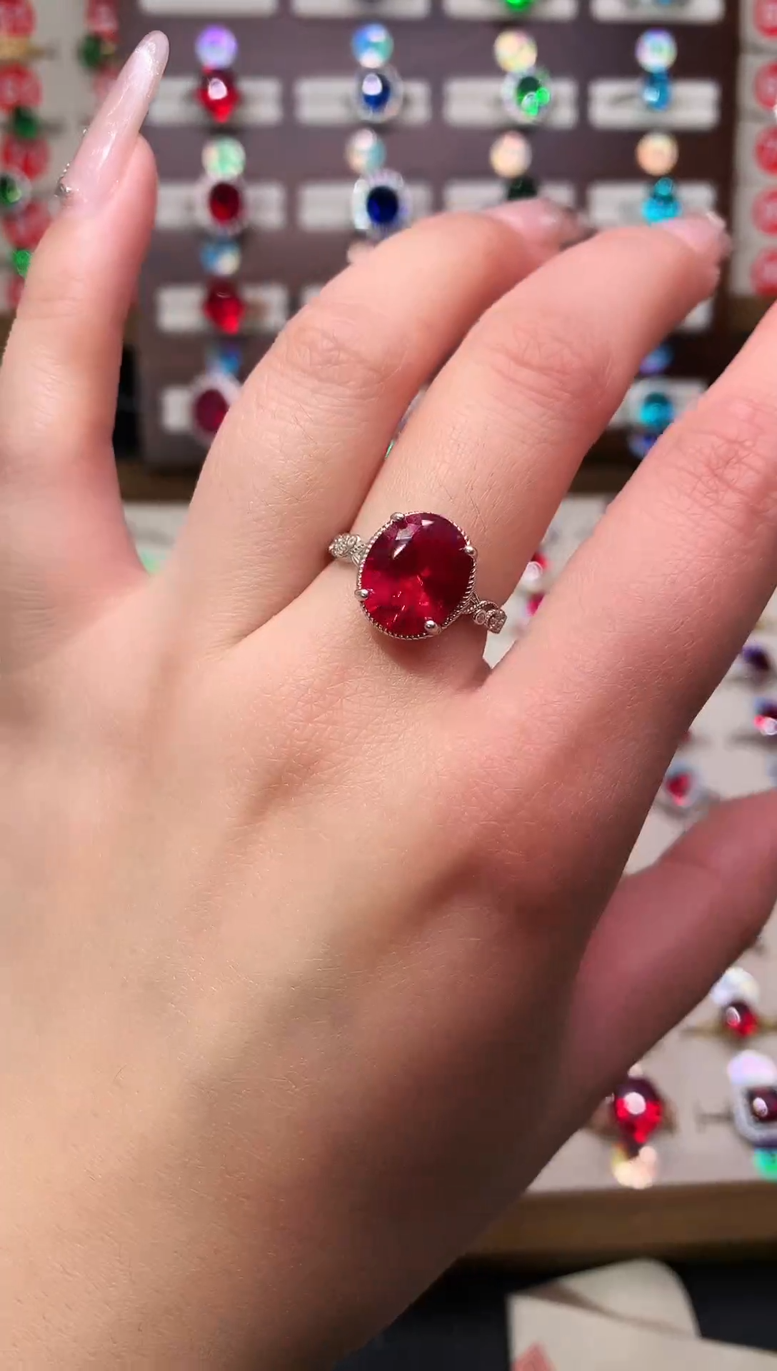 无925银典藏 轻奢 鸽血红色系10*12银托戒指