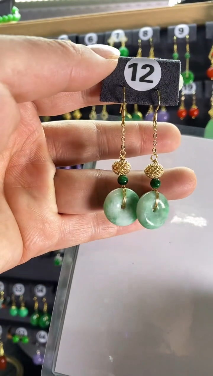 【闪购商品】翡翠耳饰银S925镶嵌12...