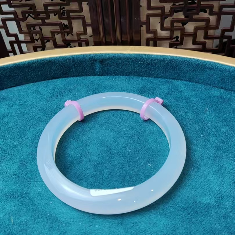 白月光-------手镯60