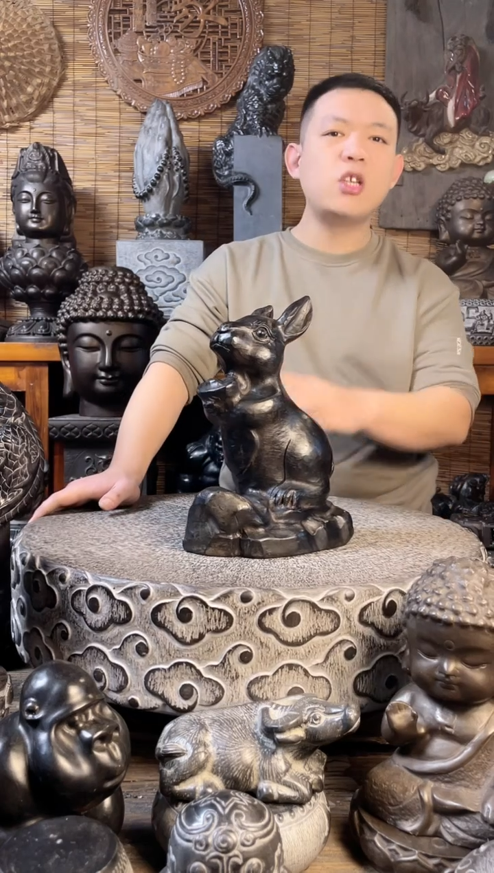 【闪购商品】30站立兔子天然青石雕刻