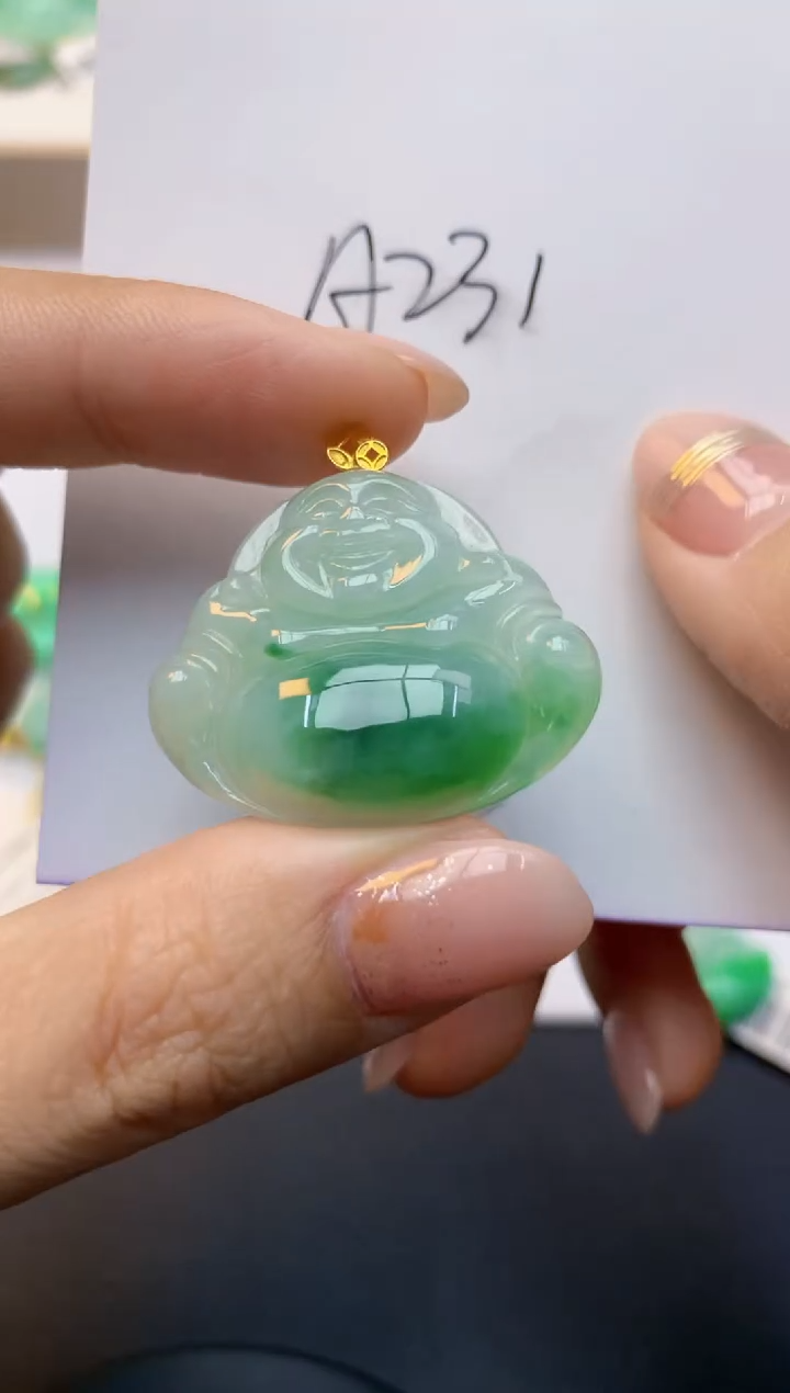 颈饰18K金镶嵌翡翠天然A货缅甸翡翠百元以上9元证书费自理