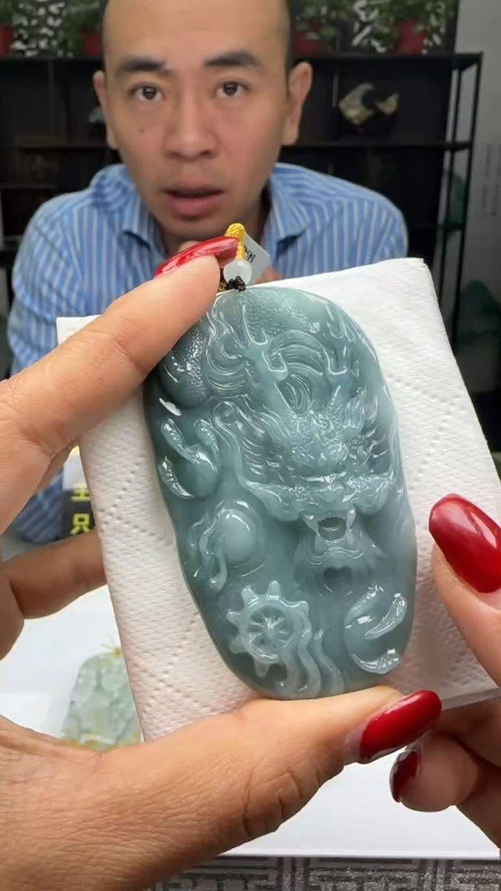 【闪购商品】翡翠颈饰未镶嵌天然翡翠A货吊坠