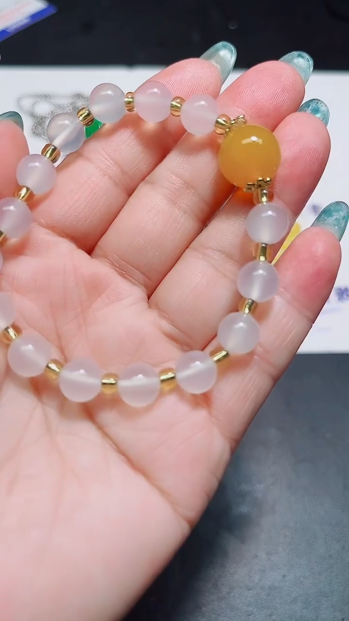 翡翠手镯未镶嵌0000000000000000