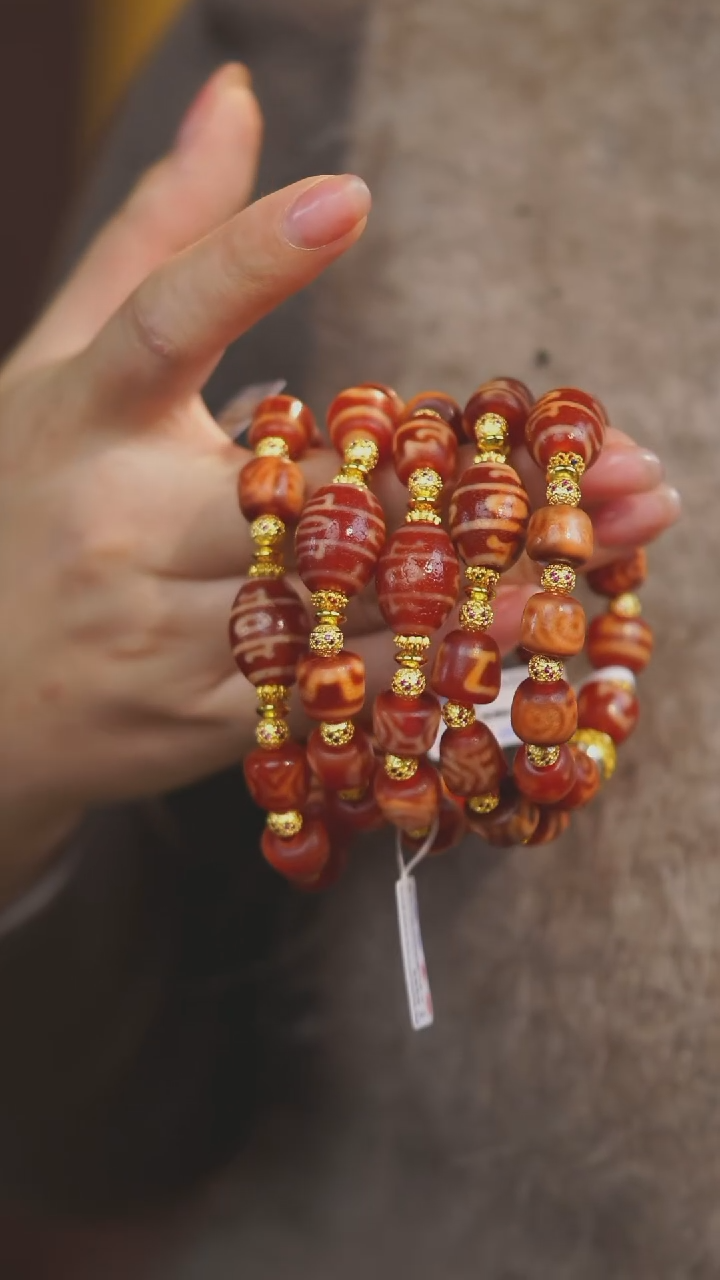 【闪购商品】玛瑙/玉髓手串未镶嵌多样性发一