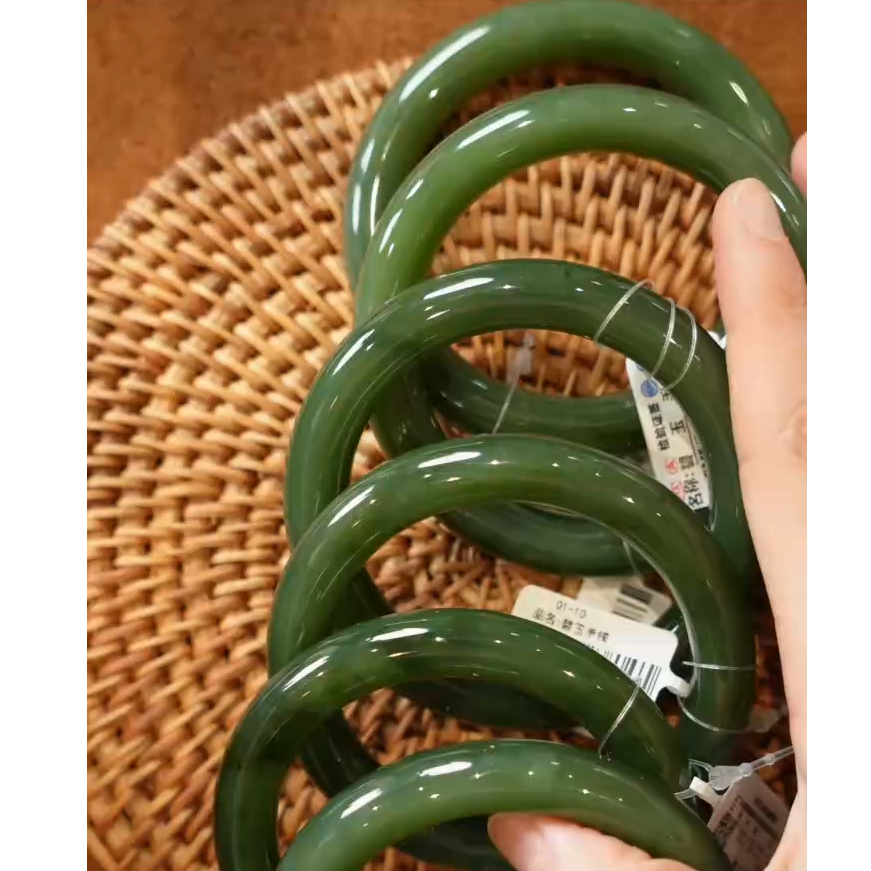 【熊总夫妇】碧玉手镯-多样性发一件（第二批）0210-102