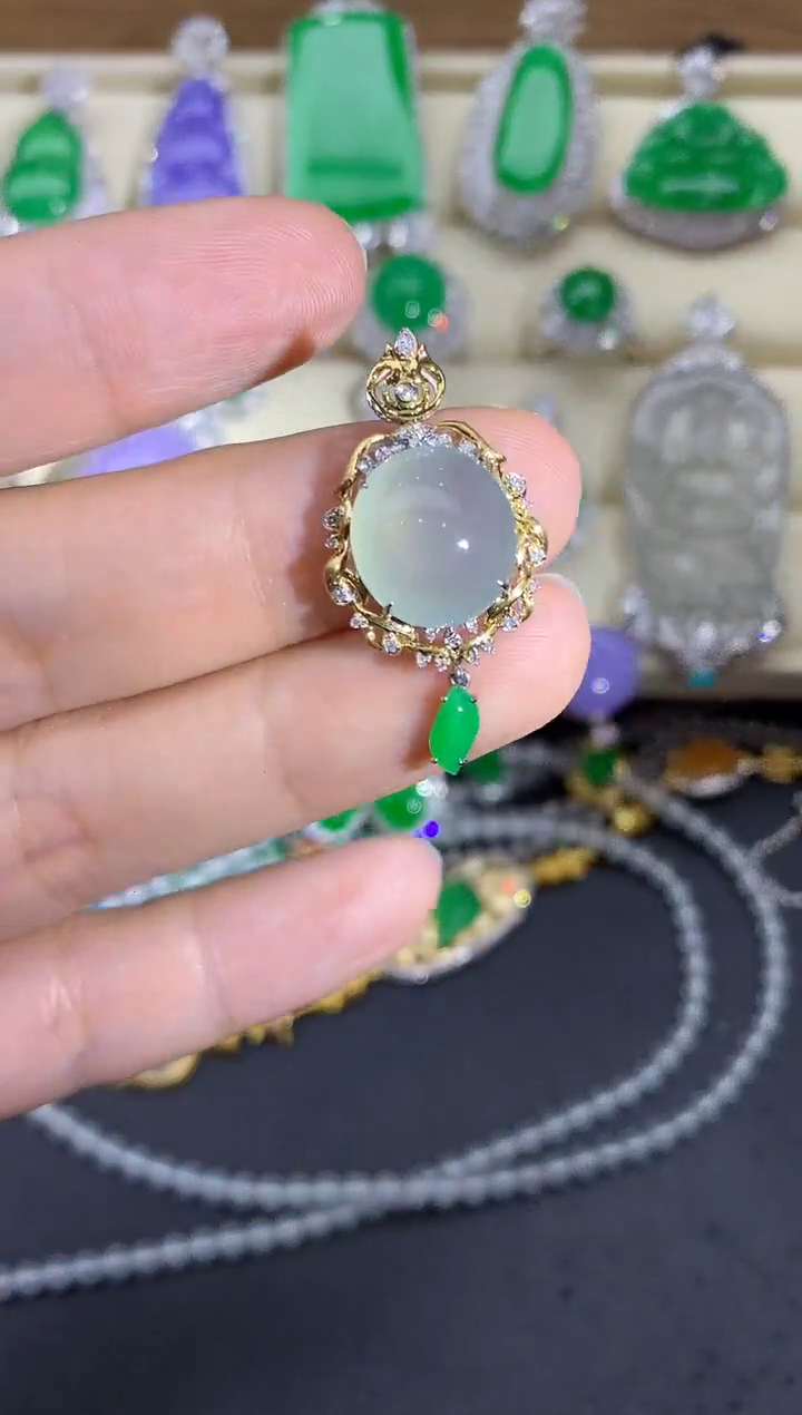 翡翠18K金镶嵌颈饰362-中国好珍宝