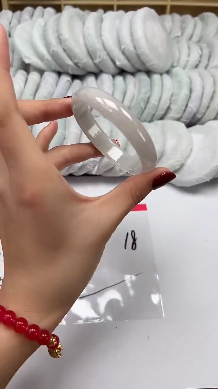 【高端手镯 一物一拍】18