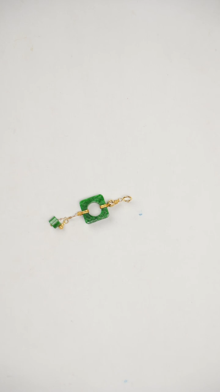 吊坠(不含链)18K金镶嵌翡翠吊坠