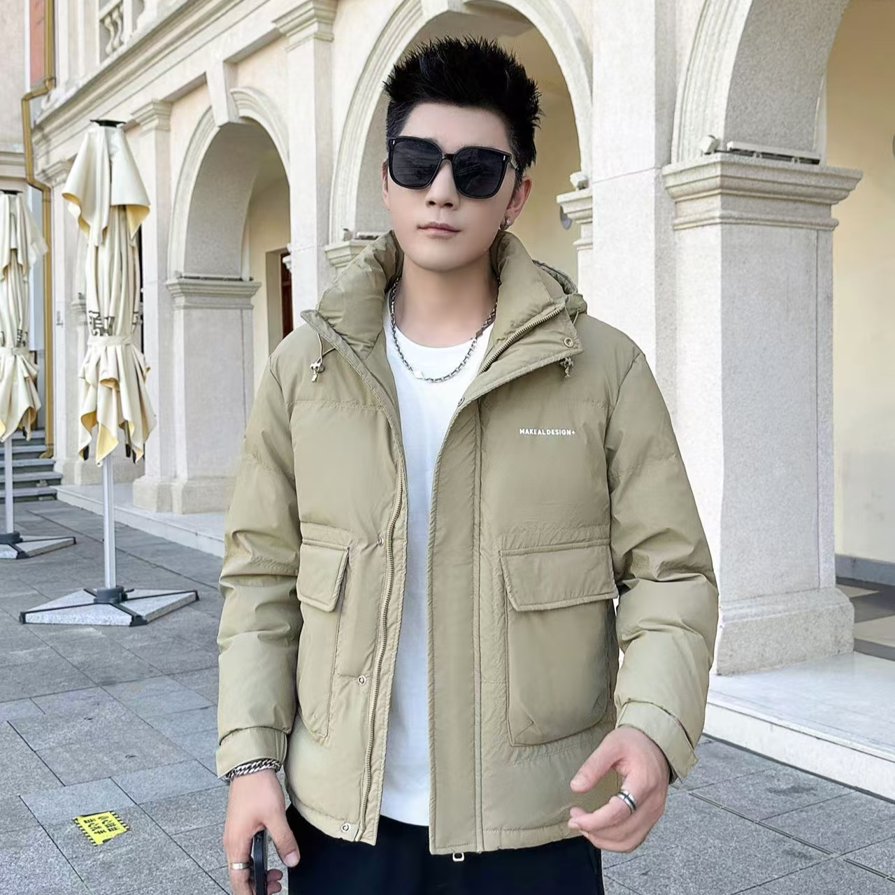 户外极寒保暖时尚男士休闲加厚立领短款外套百搭连帽潮流