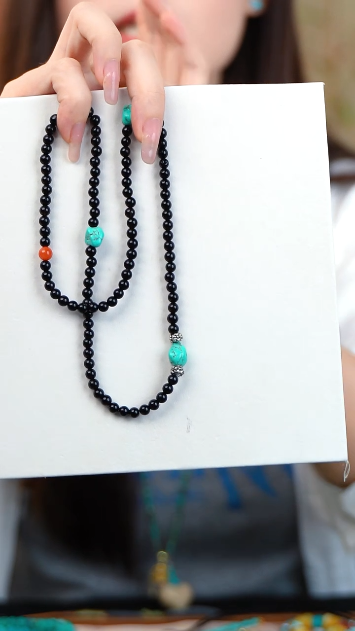 黑玛瑙绿松天然矿石