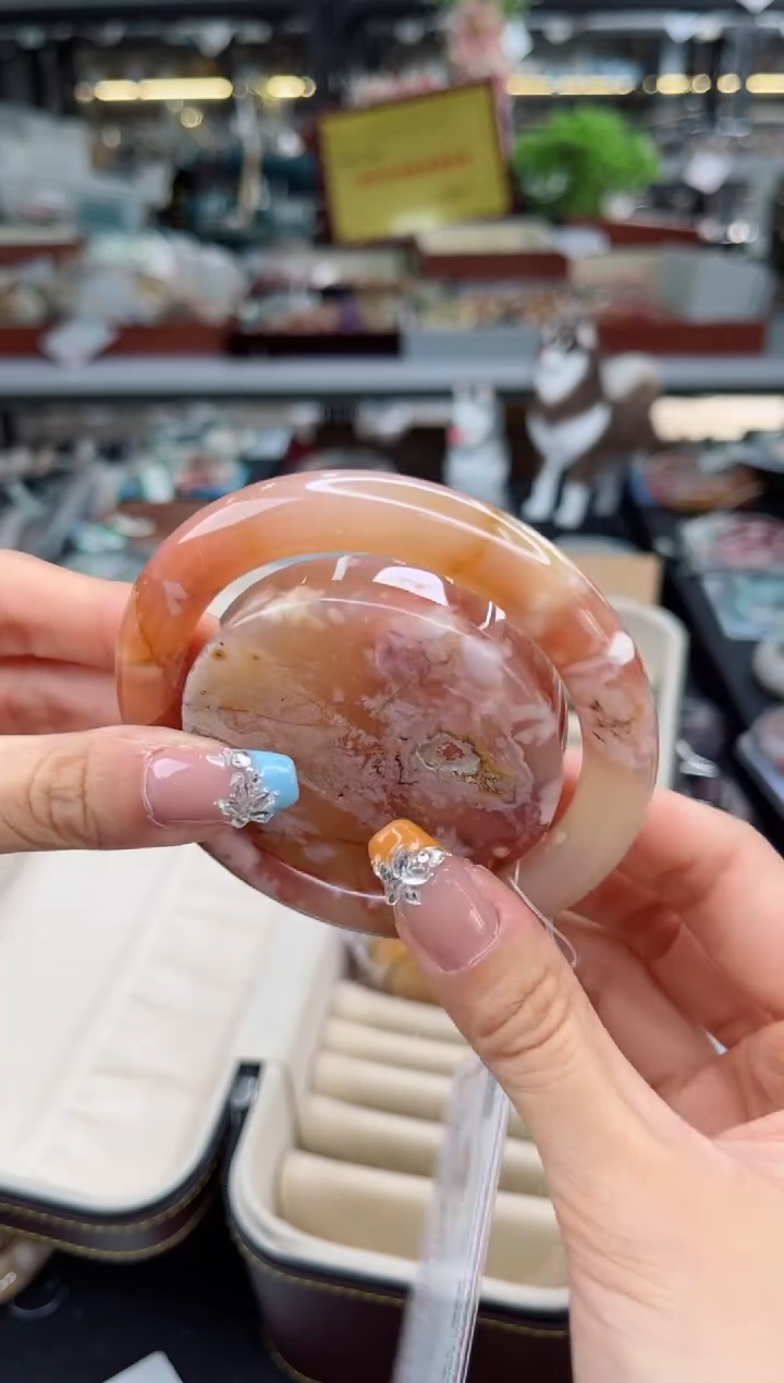 【闪购商品】石英质玉手镯未镶嵌61圈口（赠品镯心）6508052