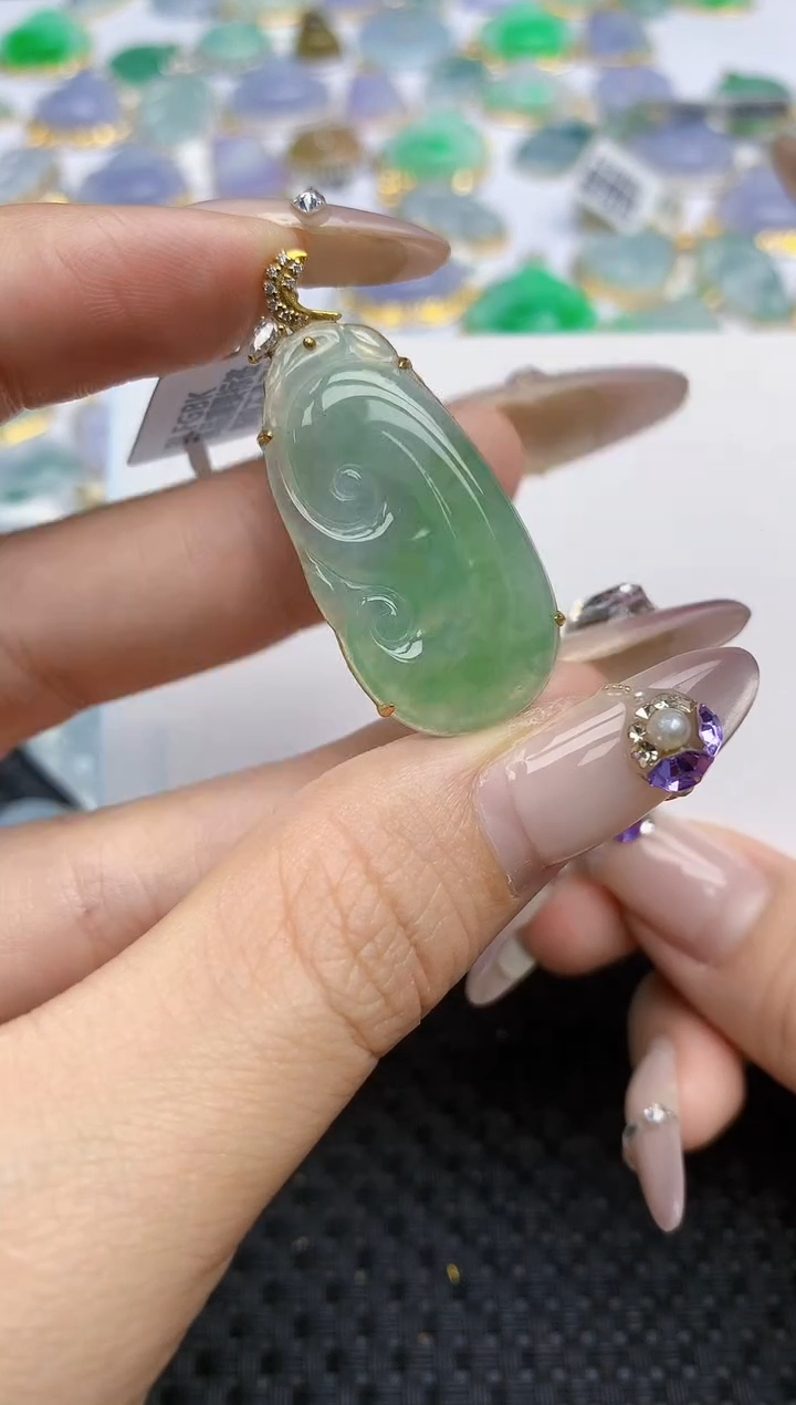 翡翠挂件18K金镶嵌123   天然翡翠A货